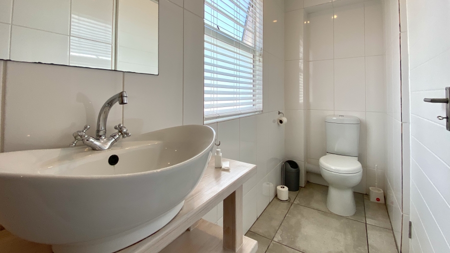 2 Bedroom Property for Sale in Elands Bay Western Cape